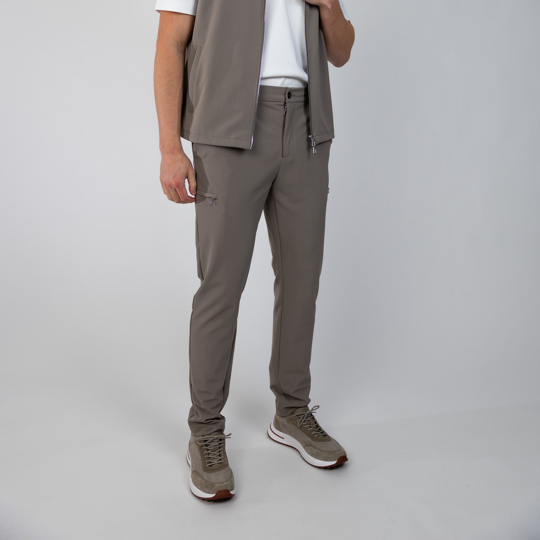 TRAVELLER REGULAR FIT - STONE